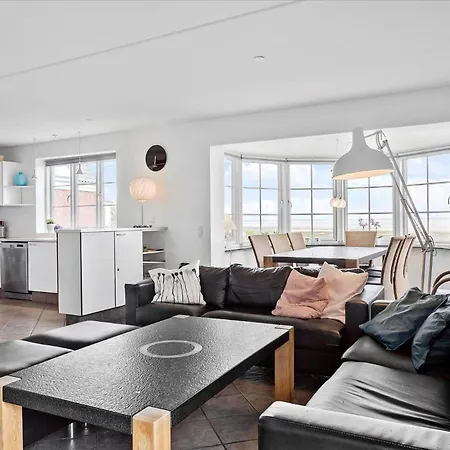 0286-romo-sonder-frankel-34 بيت للعطل